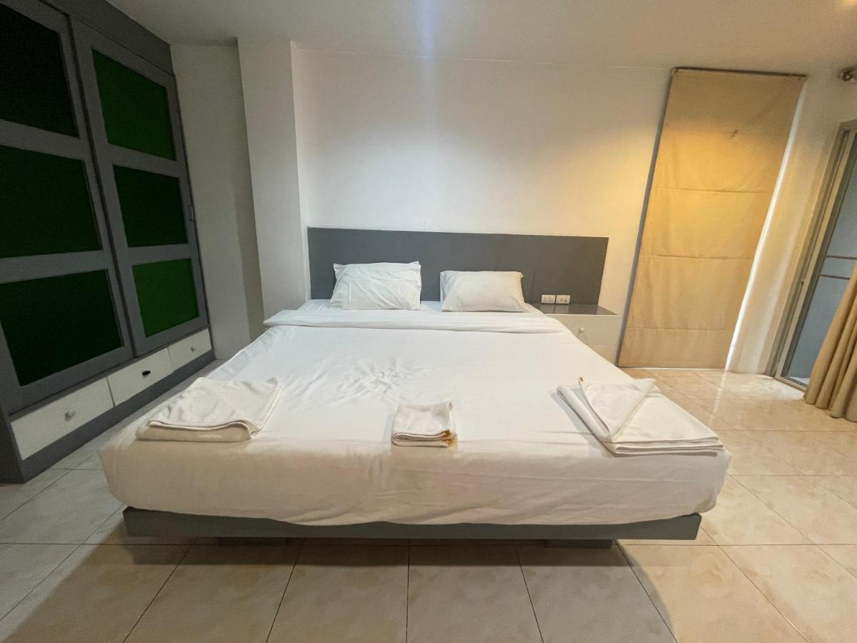 Cokoon Islanda Patong Hotel Екстер'єр фото
