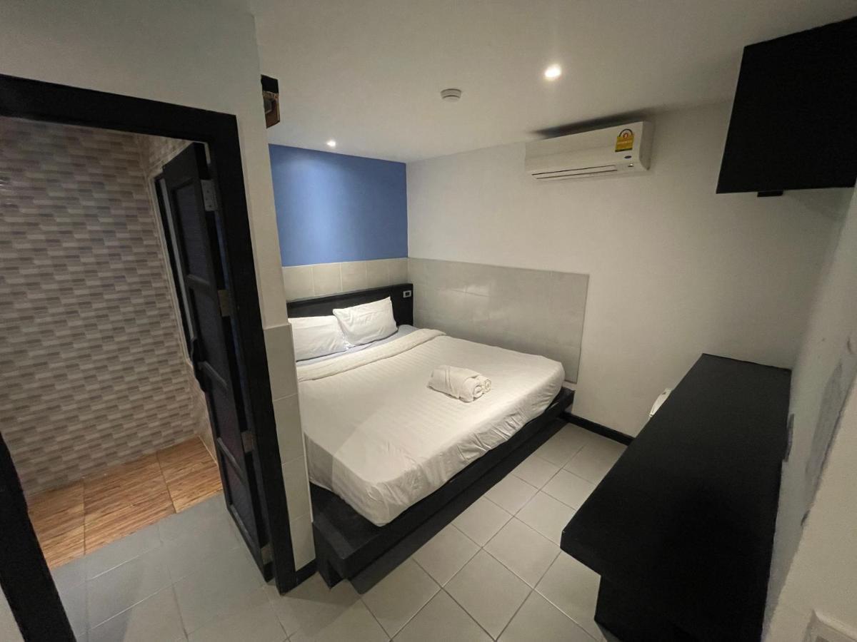 Cokoon Islanda Patong Hotel Екстер'єр фото