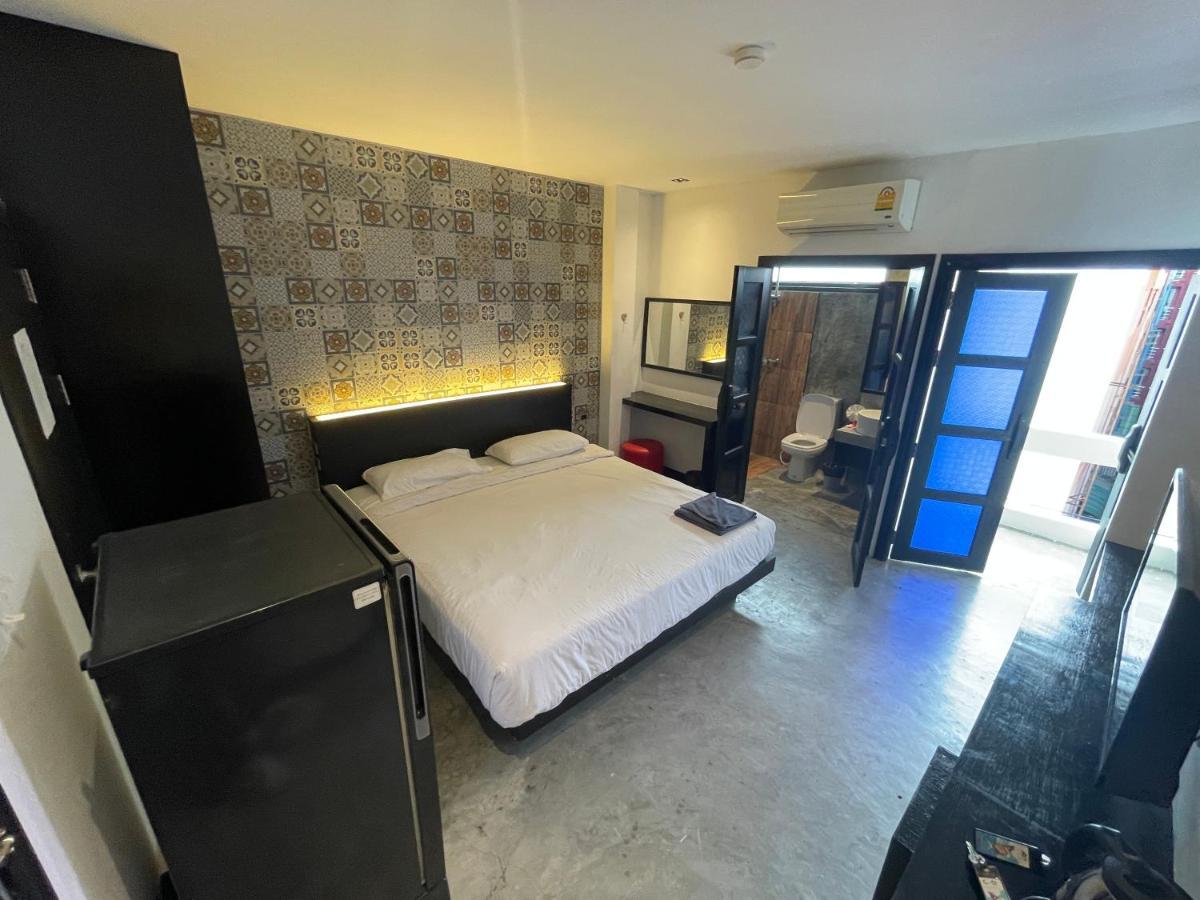 Cokoon Islanda Patong Hotel Екстер'єр фото