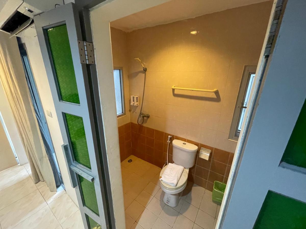 Cokoon Islanda Patong Hotel Екстер'єр фото