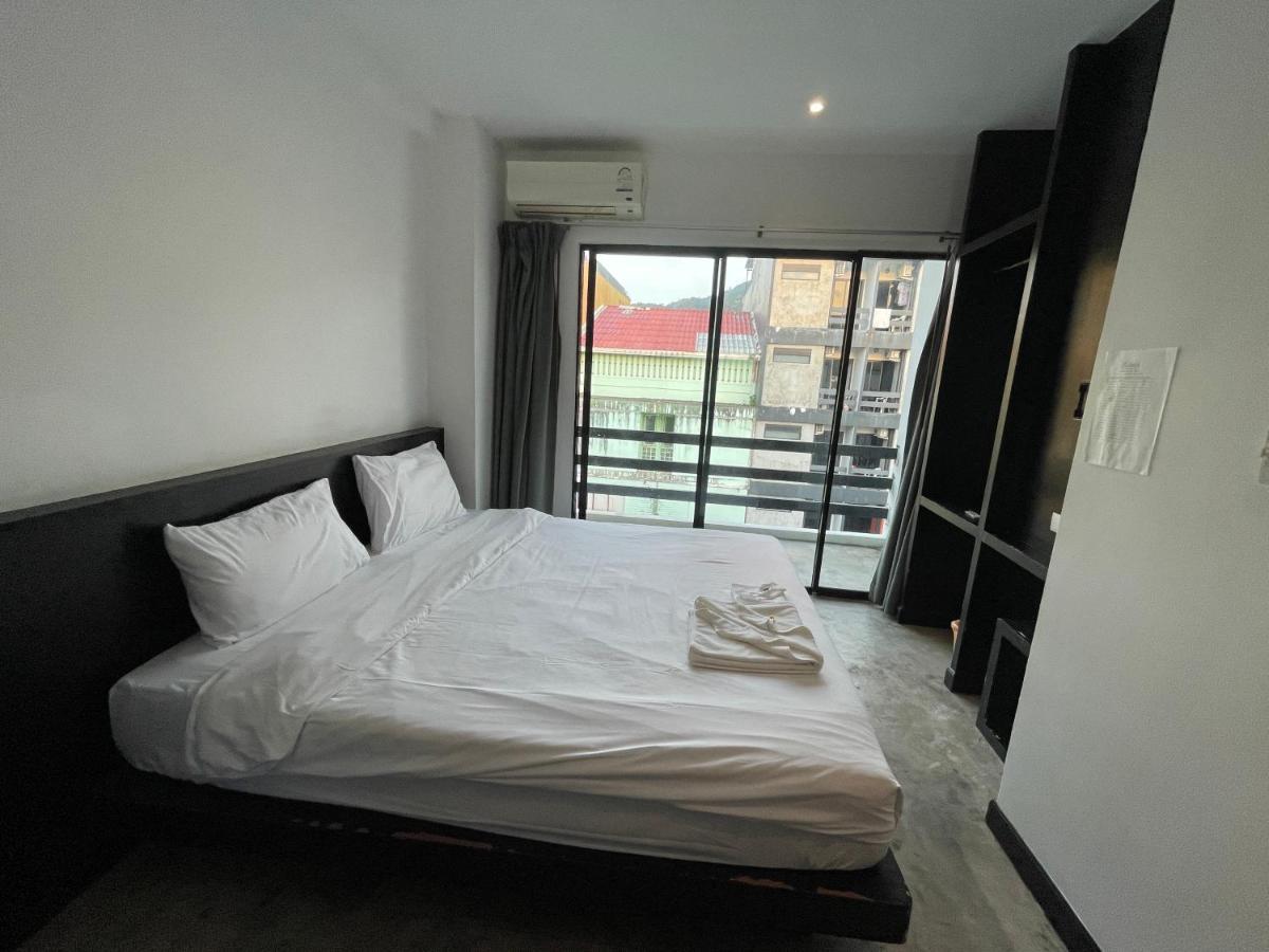 Cokoon Islanda Patong Hotel Екстер'єр фото