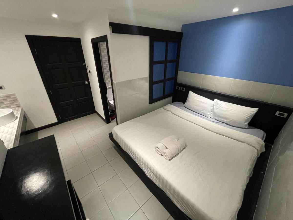 Cokoon Islanda Patong Hotel Екстер'єр фото